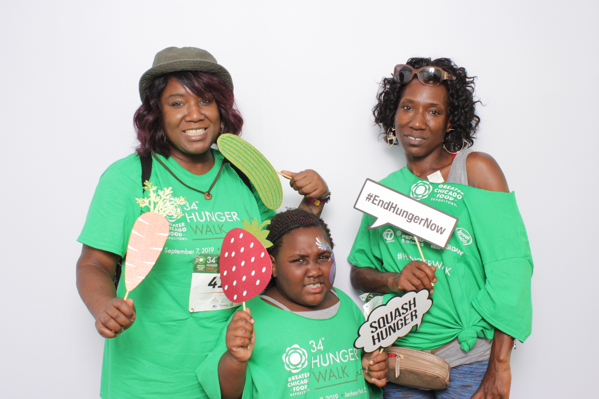 Hunger Walk: Greater Chicago Food Depository | View more photos from the event at events.alfrescophoto.com/u/AlfrescoPhoto/Hunger-Walk-Greater-Chicago-Food-Depository